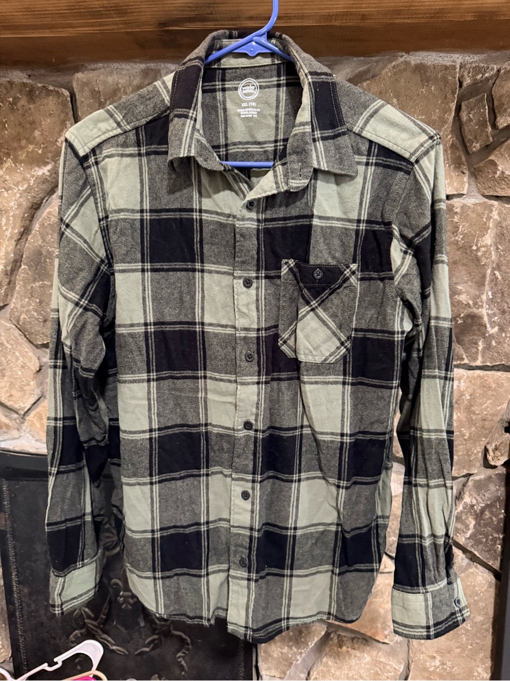 Wonder Nation Boy's Plaid Button Down Black & Gray XL (18)